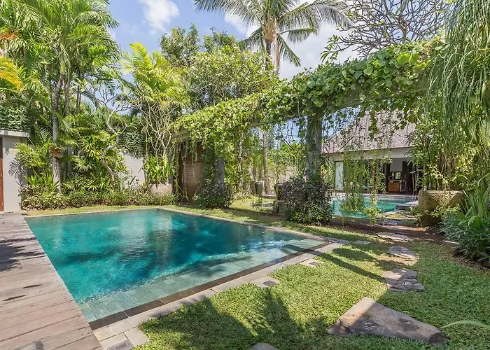 Eshara 8 Bedrooms * Seminyak (Bali)